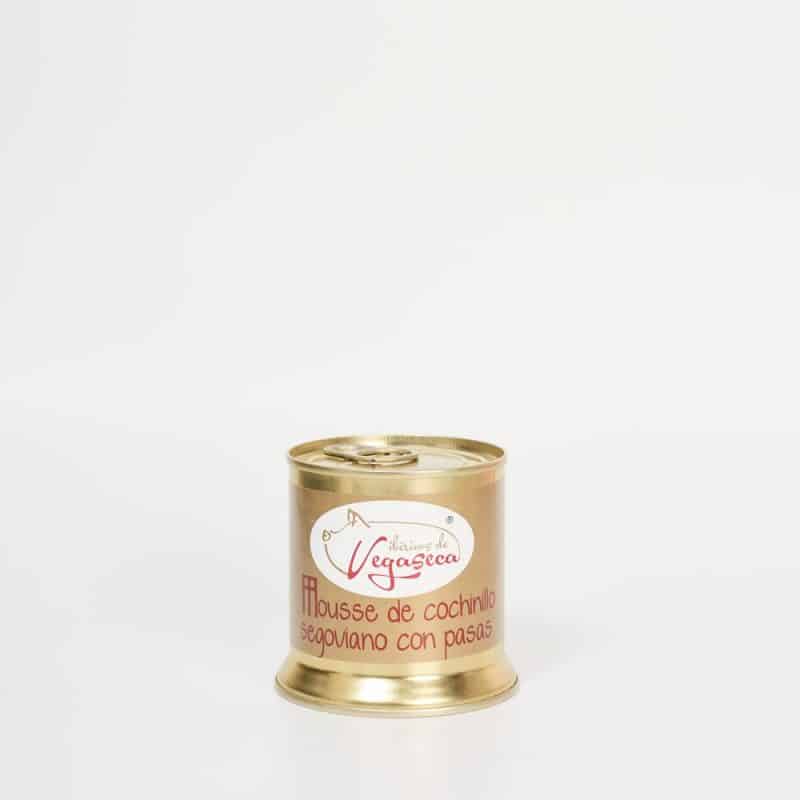 Mousse de cochinillo con pasas